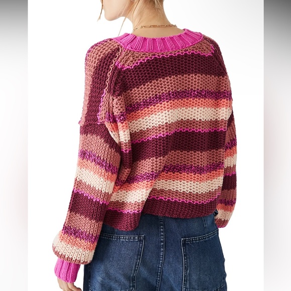Free People Devon Sweater NWT Fuchsia Rose Combo - Picture 2 of 6